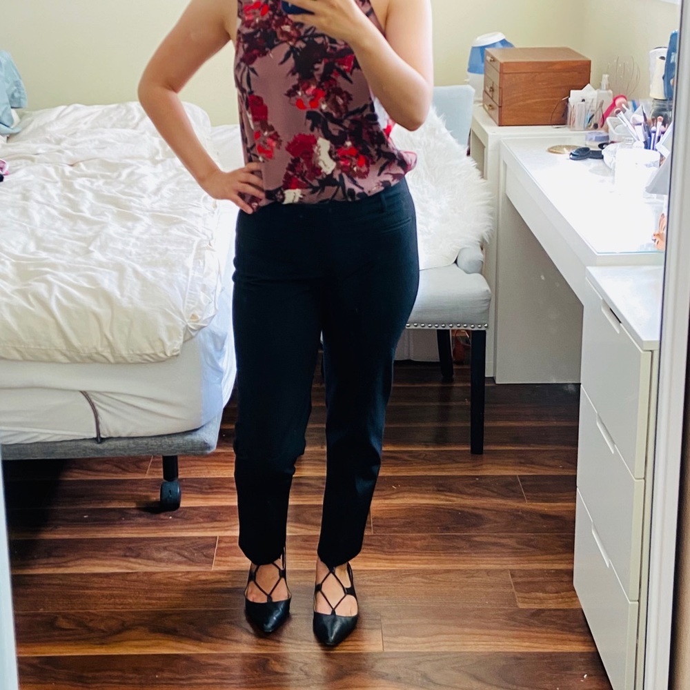 Gap slim ankle pants size 2